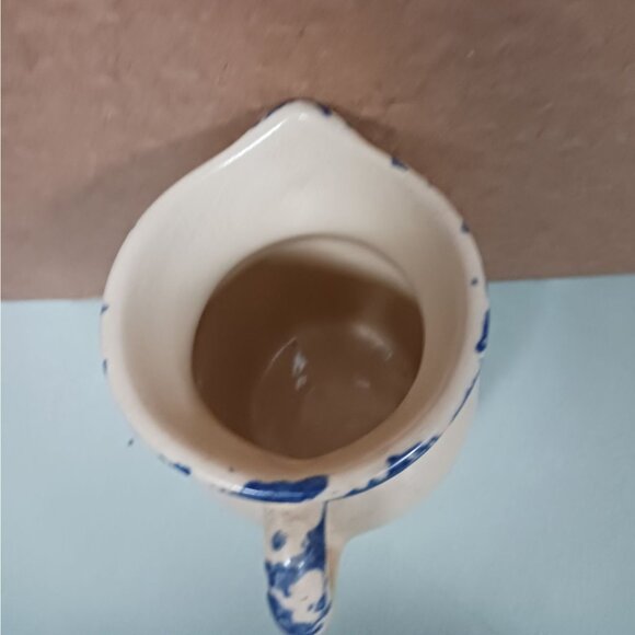 Vintage Robinson Ransbottom Pottery Blue Wheat Spongeware Stoneware 1pt Pitcher - Picture 3 of 7